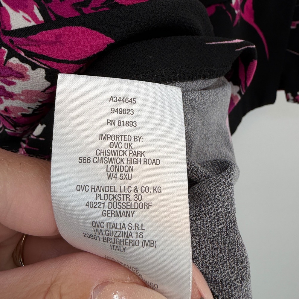 Susan Graver Black Pink Floral Liquid Knit Peplum Back Tunic Top Small Feminine - Picture 5 of 10